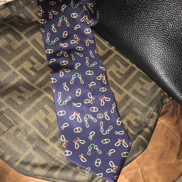 Gucci men tie elegant - Picture 3 of 5